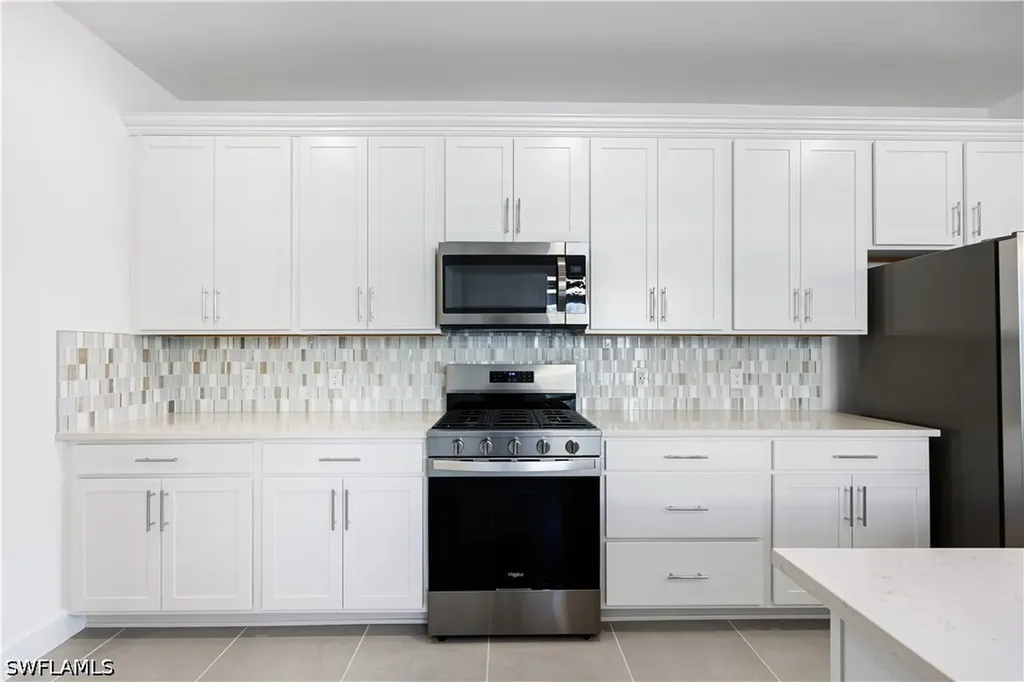 19226 Hinkley Drive Estero FL 33928