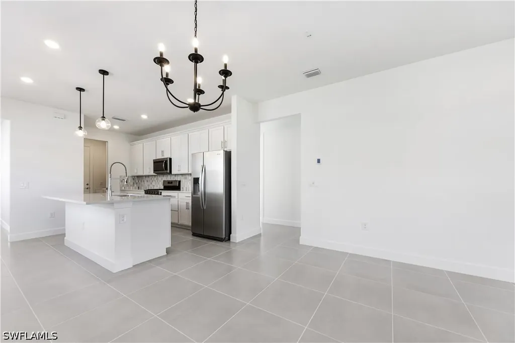 19226 Hinkley Drive Estero FL 33928