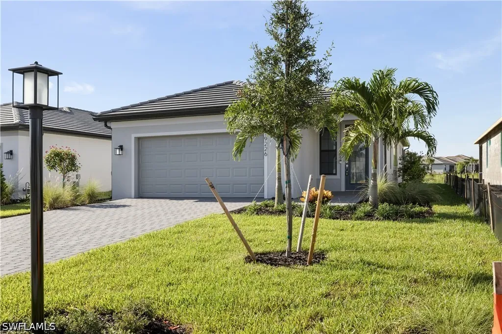 19226 Hinkley Drive Estero FL 33928