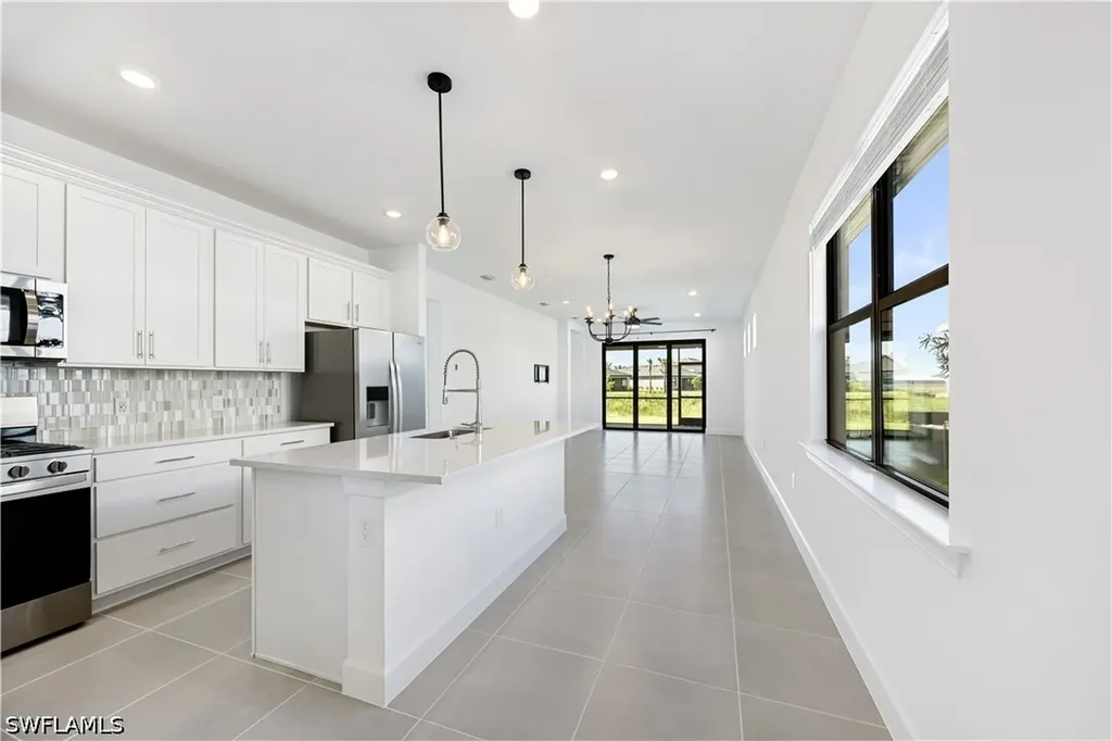 19226 Hinkley Drive Estero FL 33928
