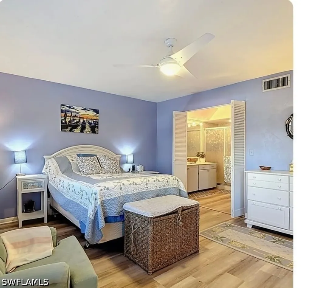 627 Serendipity Drive Naples FL 34108