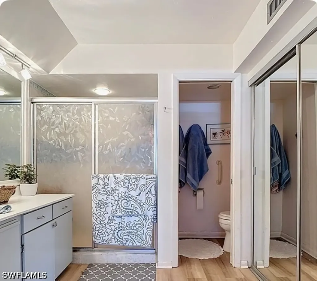 627 Serendipity Drive Naples FL 34108