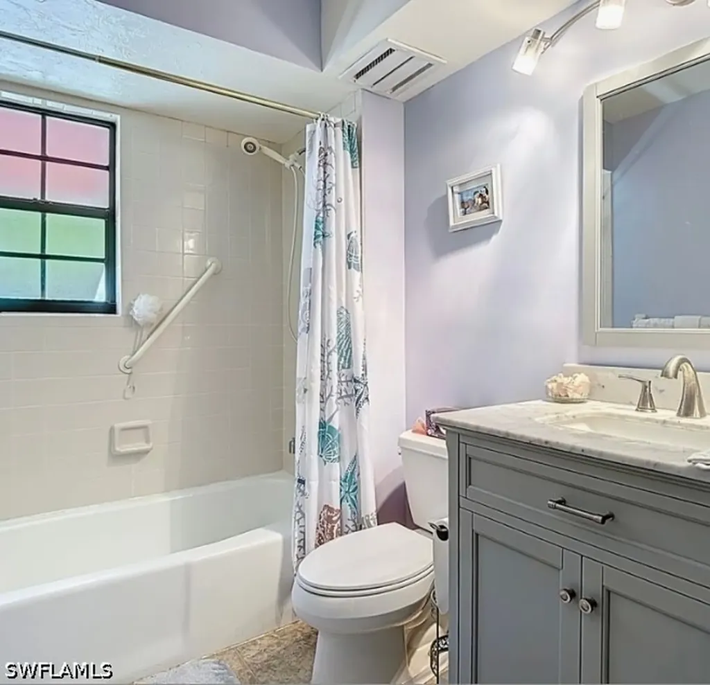 627 Serendipity Drive Naples FL 34108