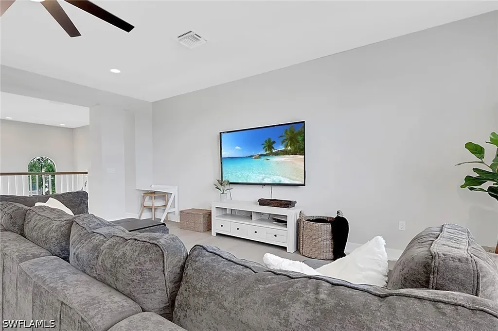 4541 Azalea Drive Naples FL 34119