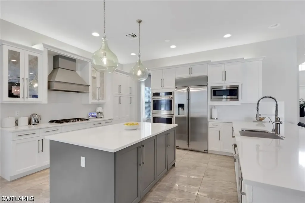 4541 Azalea Drive Naples FL 34119