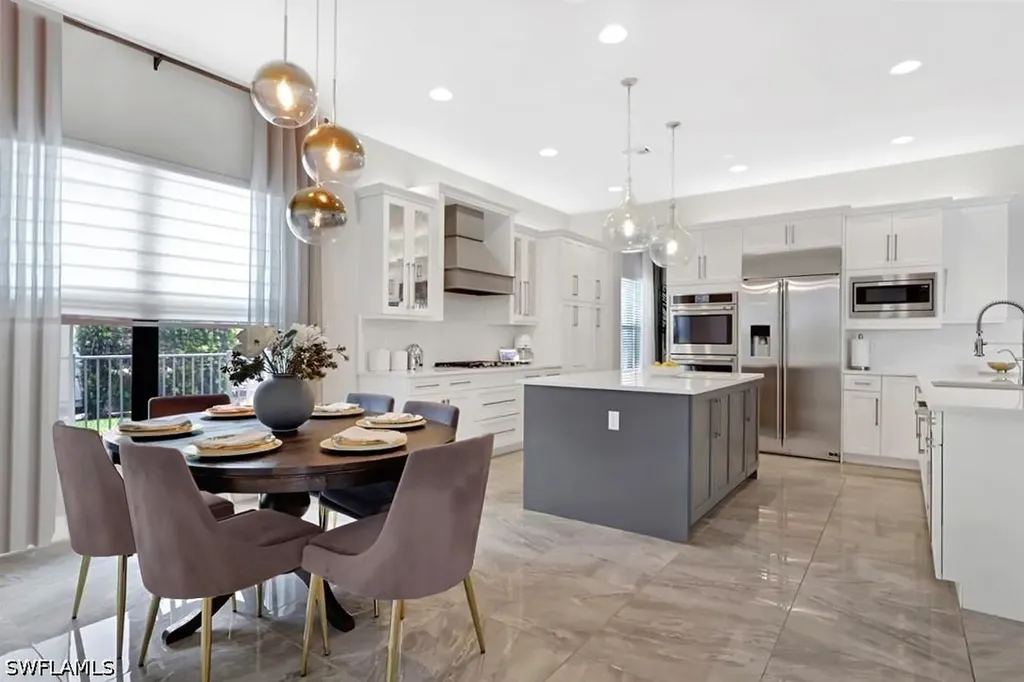 4541 Azalea Drive Naples FL 34119