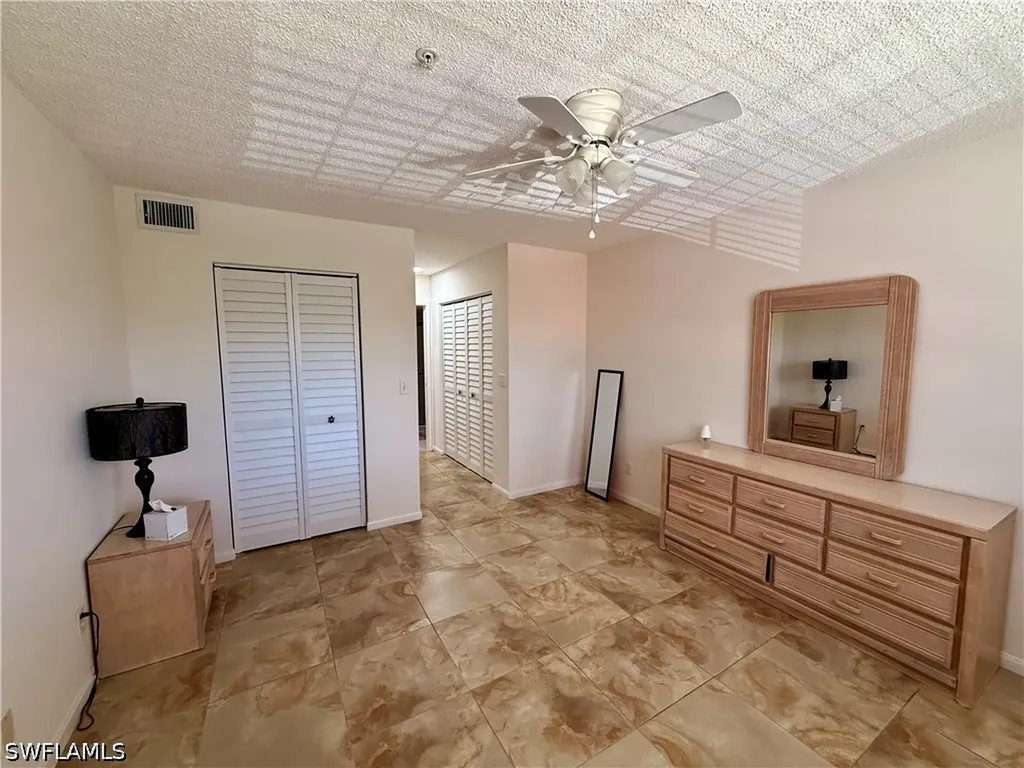 1265 Wildwood Lakes Boulevard Naples FL 34104