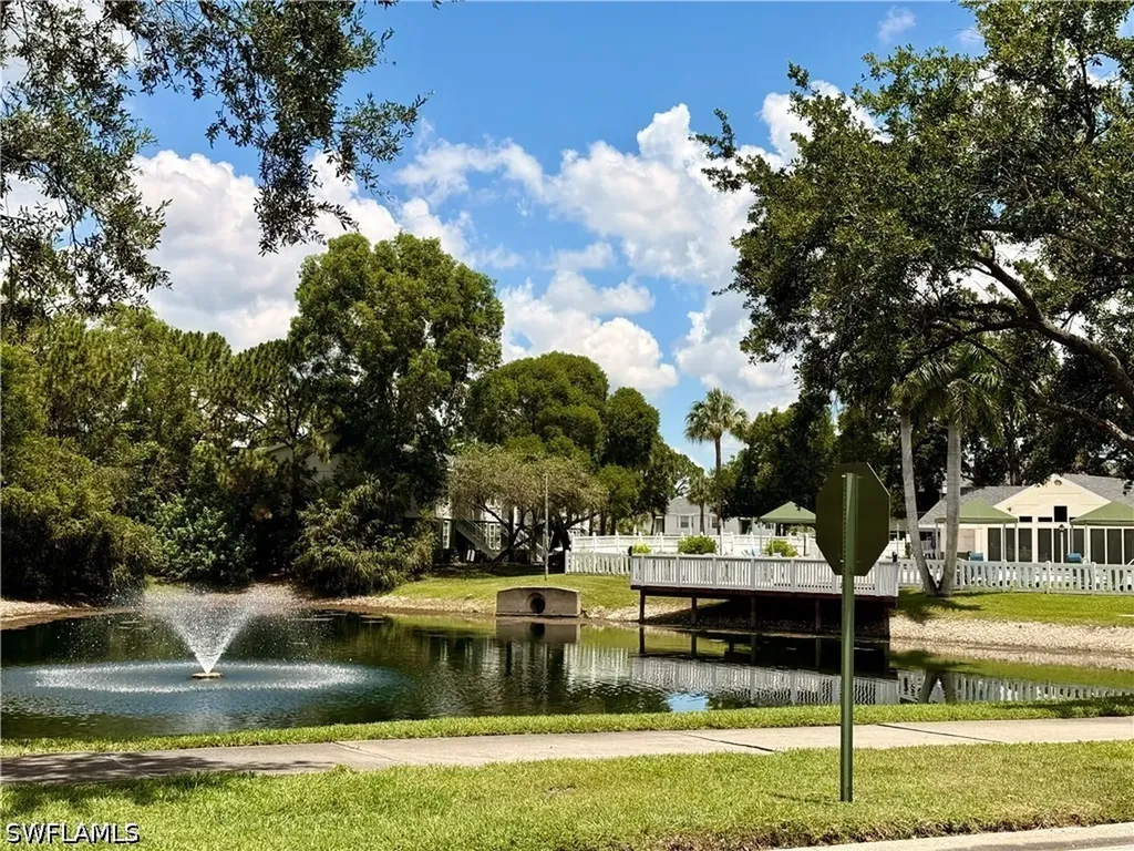 1265 Wildwood Lakes Boulevard Naples FL 34104