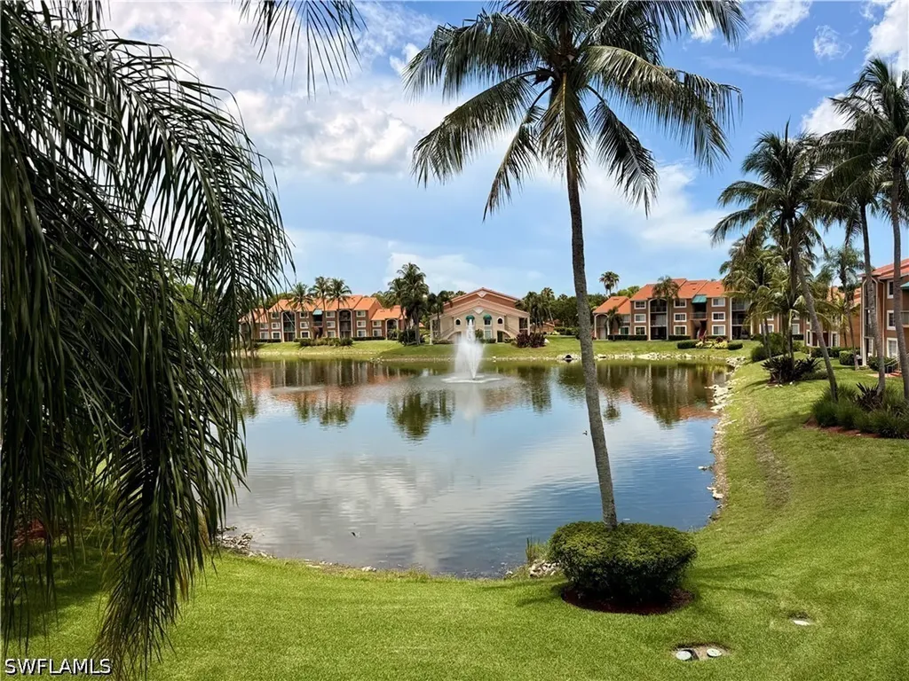 1265 Wildwood Lakes Boulevard Naples FL 34104