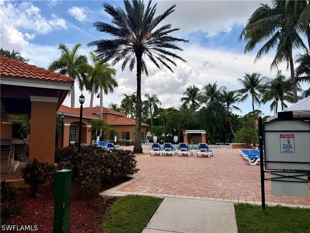 1265 Wildwood Lakes Boulevard Naples FL 34104