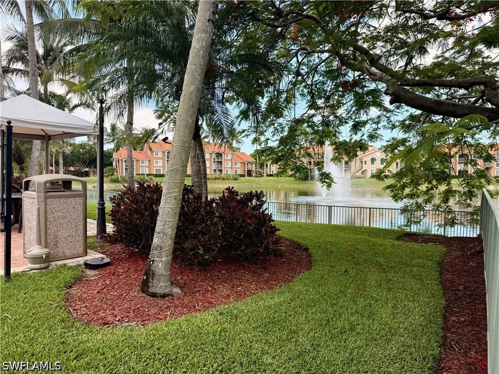 1265 Wildwood Lakes Boulevard Naples FL 34104
