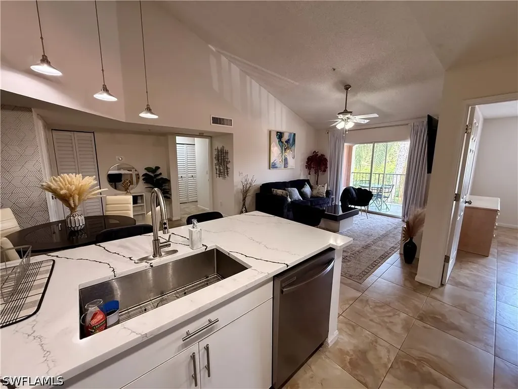 1265 Wildwood Lakes Boulevard Naples FL 34104