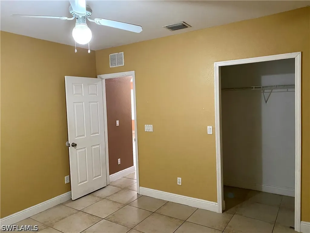 5118 24th Street SW Lehigh Acres FL 33973