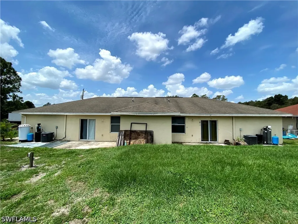 5118 24th Street SW Lehigh Acres FL 33973