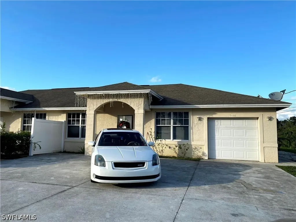 5118 24th Street SW Lehigh Acres FL 33973