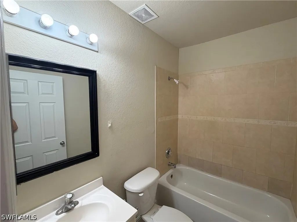 5118 24th Street SW Lehigh Acres FL 33973