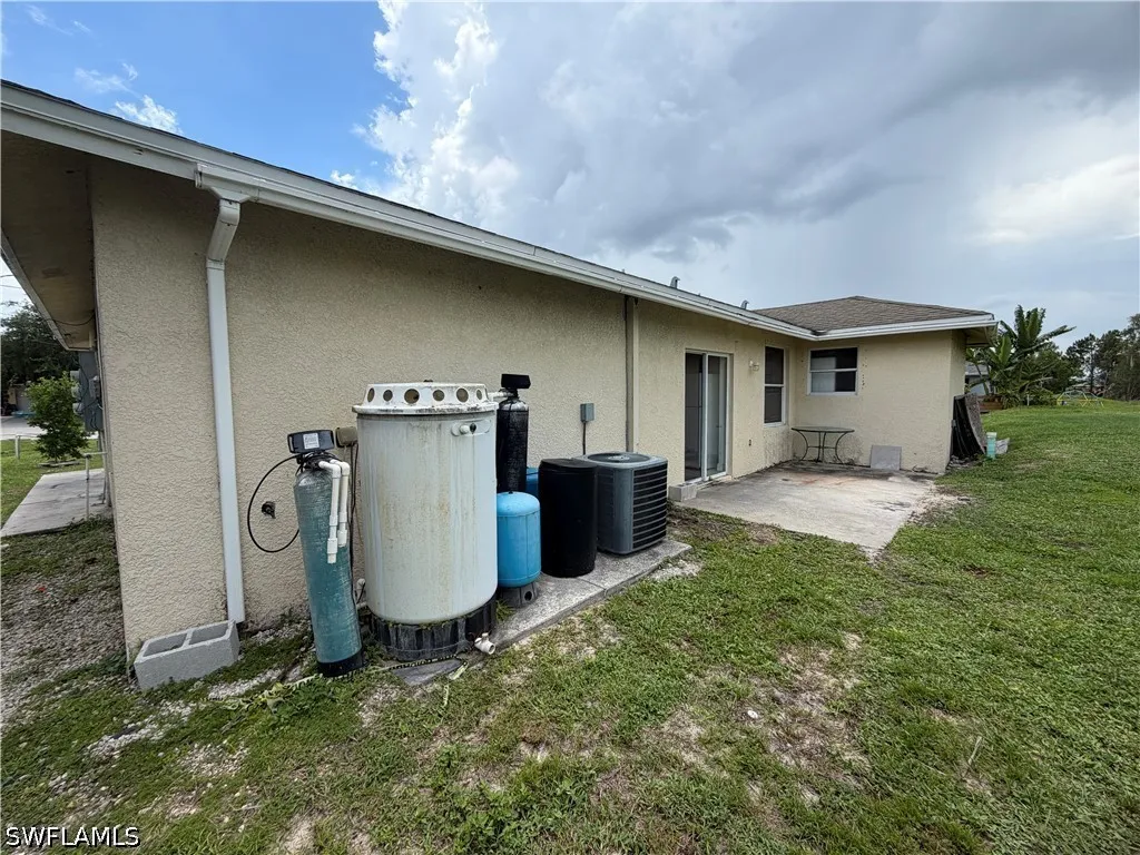 5118 24th Street SW Lehigh Acres FL 33973