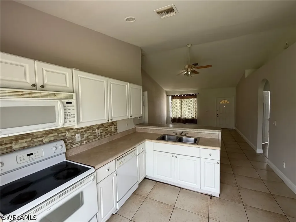 5118 24th Street SW Lehigh Acres FL 33973