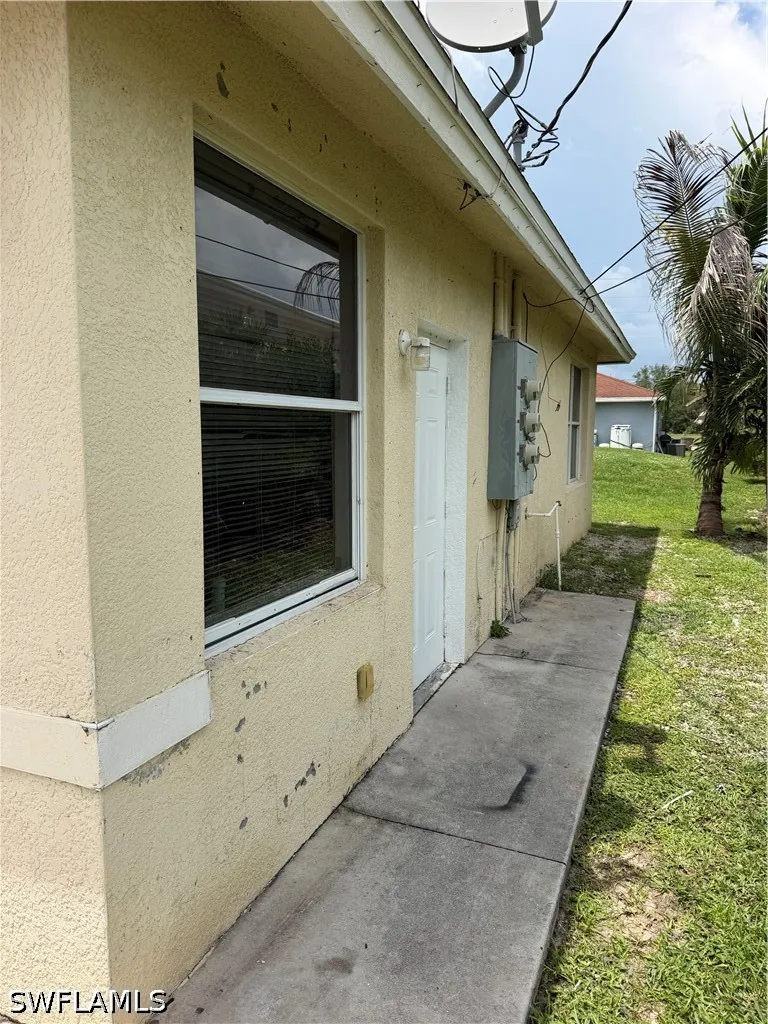 5118 24th Street SW Lehigh Acres FL 33973