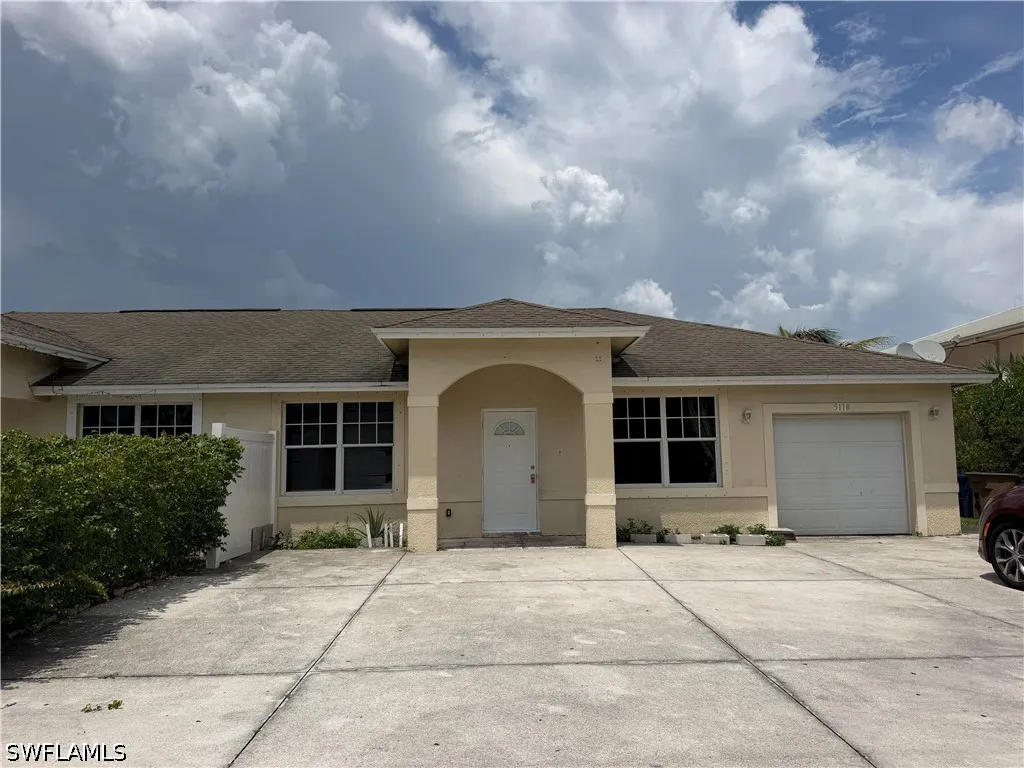 5118 24th Street SW Lehigh Acres FL 33973