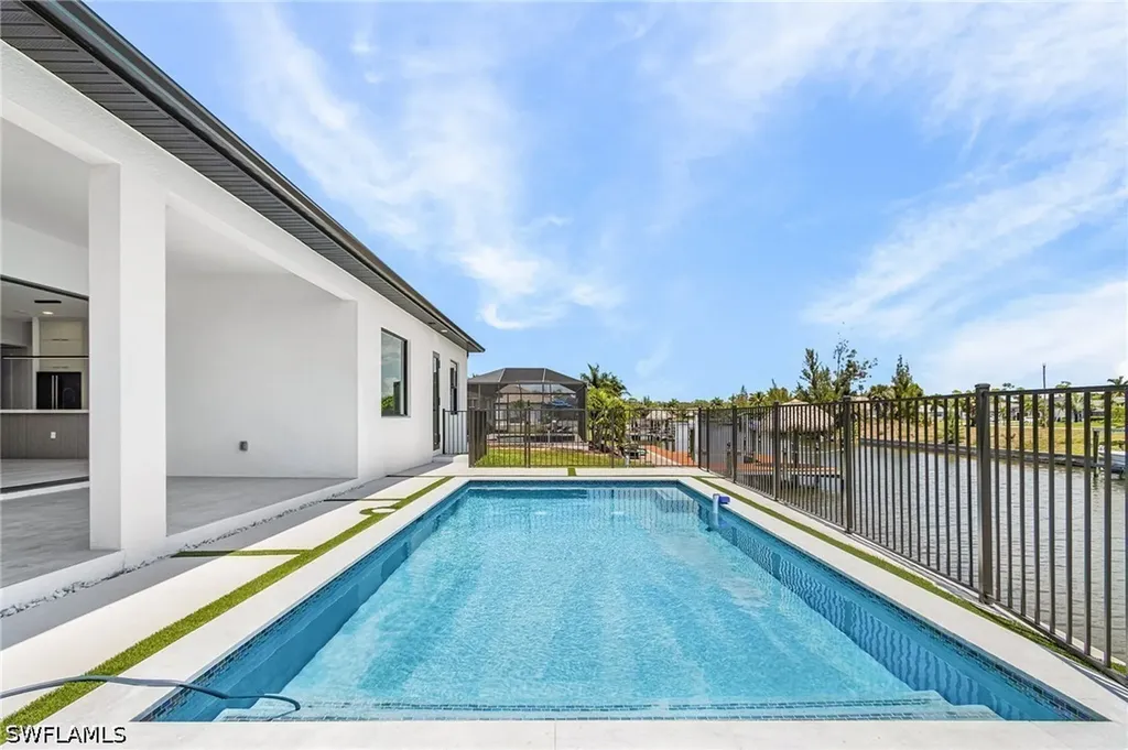 2303 NW 35th Avenue Cape Coral FL 33993