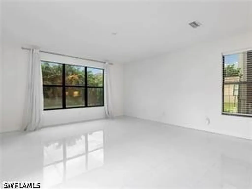 10008 Chesapeake Bay Drive Fort Myers FL 33913