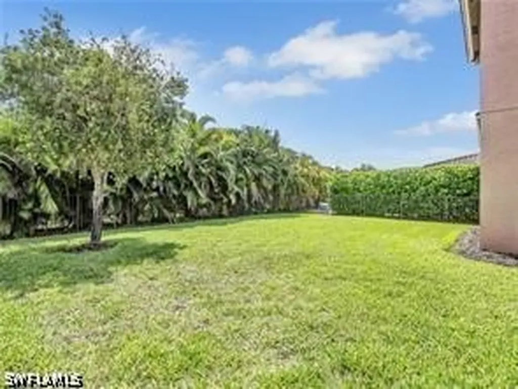 10008 Chesapeake Bay Drive Fort Myers FL 33913