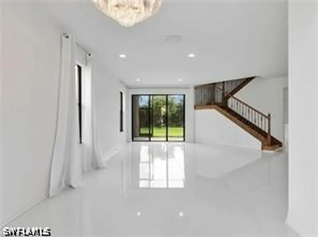 10008 Chesapeake Bay Drive Fort Myers FL 33913