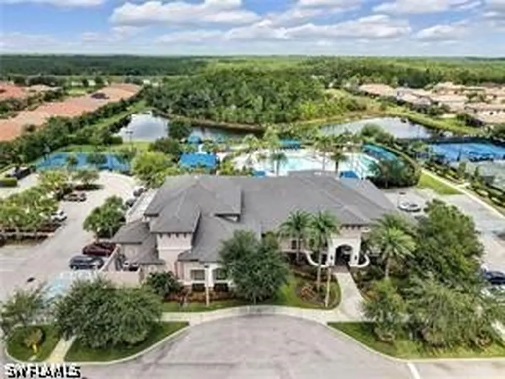 10008 Chesapeake Bay Drive Fort Myers FL 33913