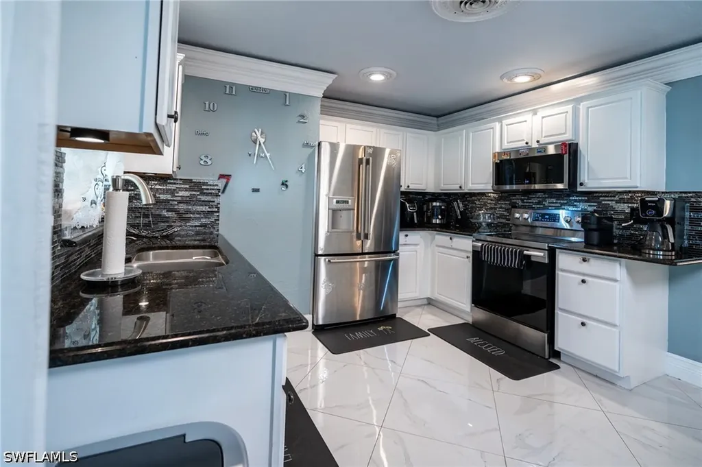 4636 25th Avenue SW Naples FL 34116