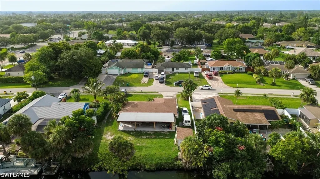 4636 25th Avenue SW Naples FL 34116