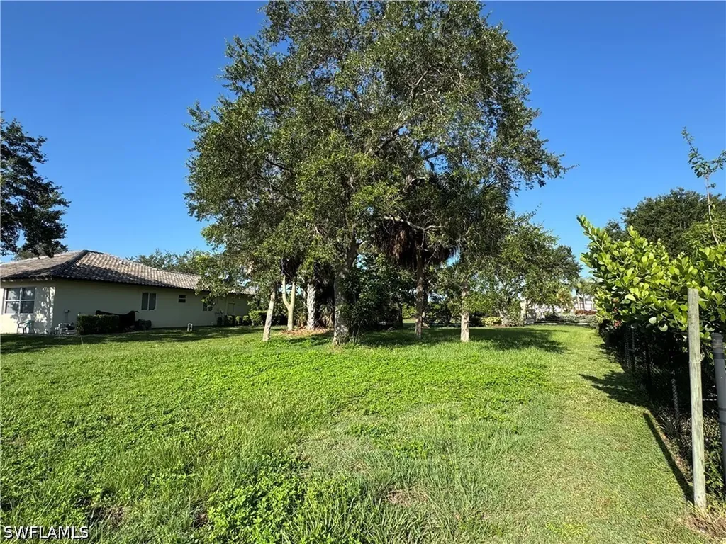 2990 Orange Grove Trail Naples FL 34120