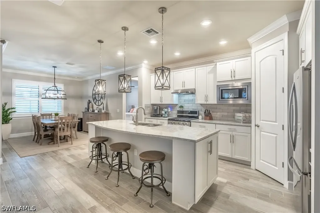7473 Winding Cypress Drive Naples FL 34114