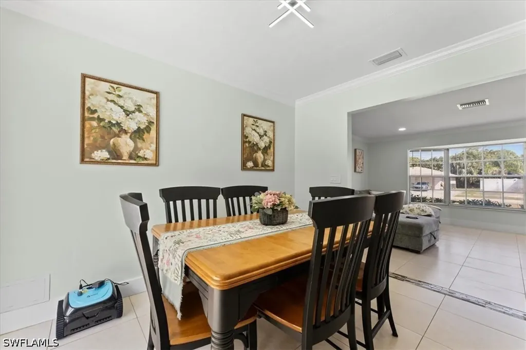 2250 Poinciana Street Naples FL 34105