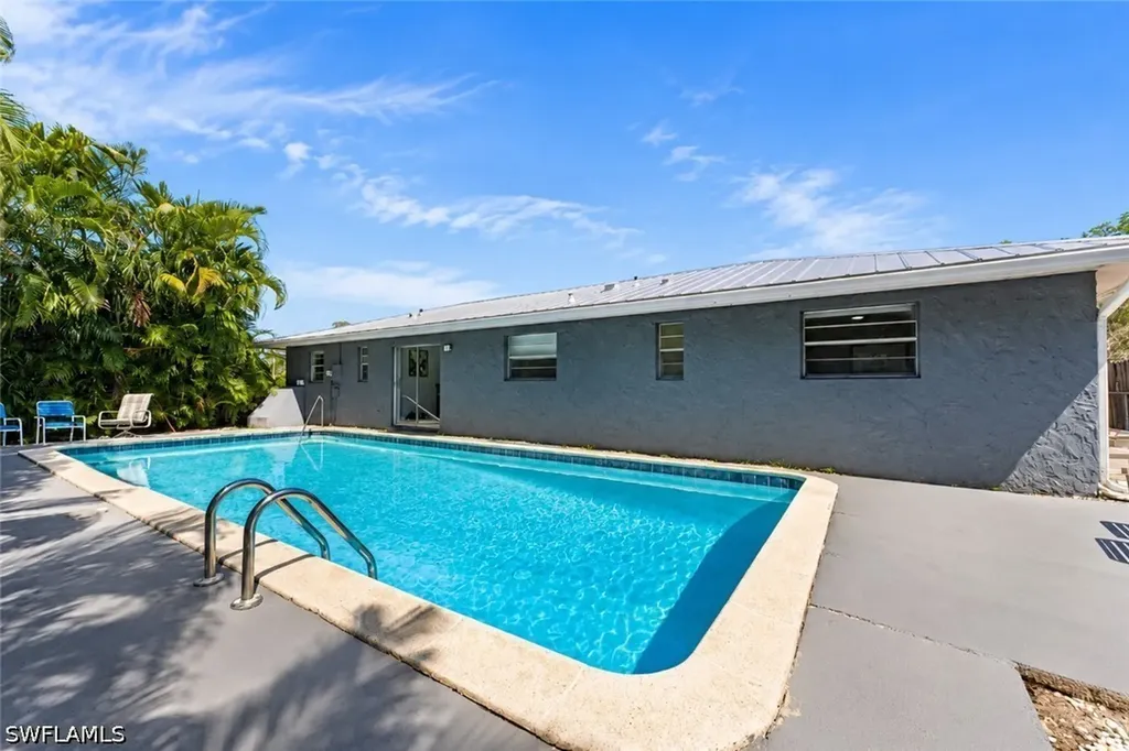 2250 Poinciana Street Naples FL 34105