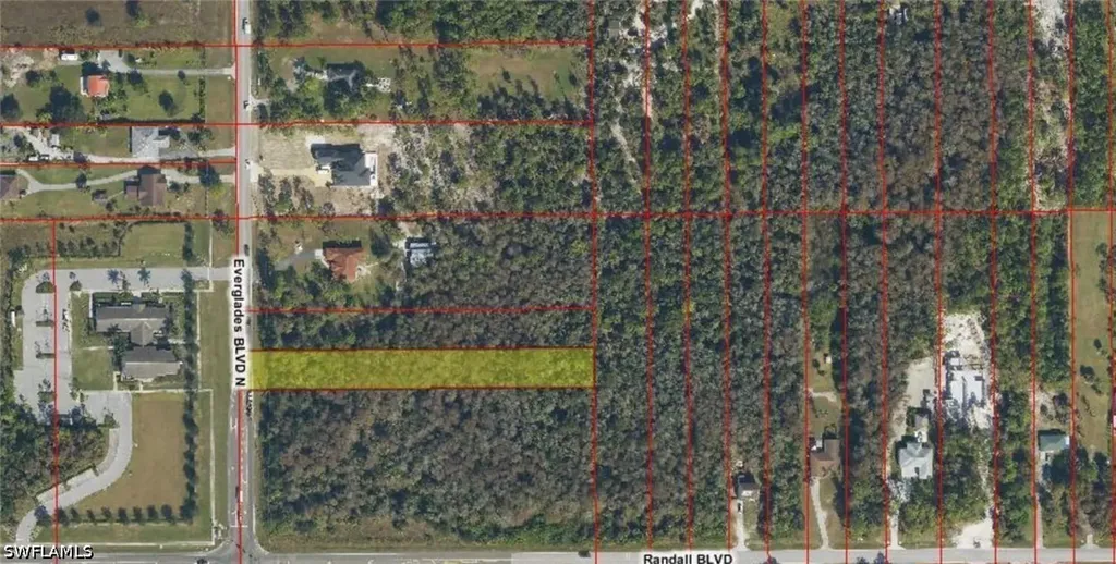 2570 Everglades Boulevard N Naples FL 34120