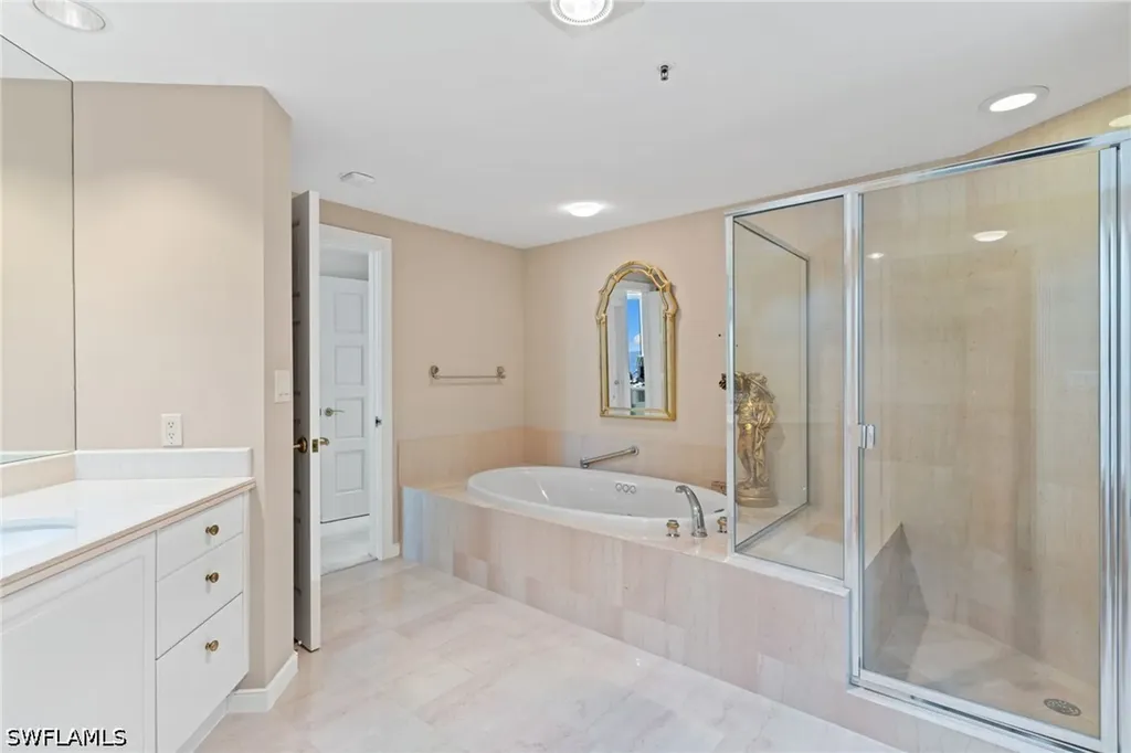 3971 Gulf Shore Boulevard N Naples FL 34103