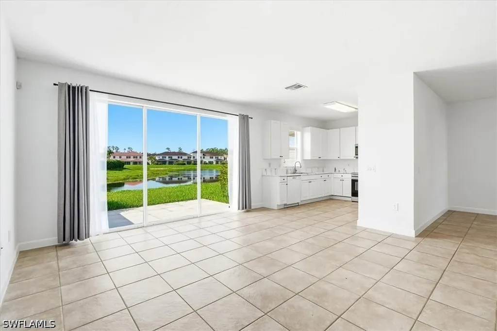 7070 Venice Way Naples FL 34119