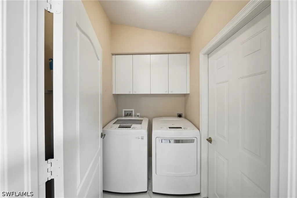 8018 Tauren Court Naples FL 34119