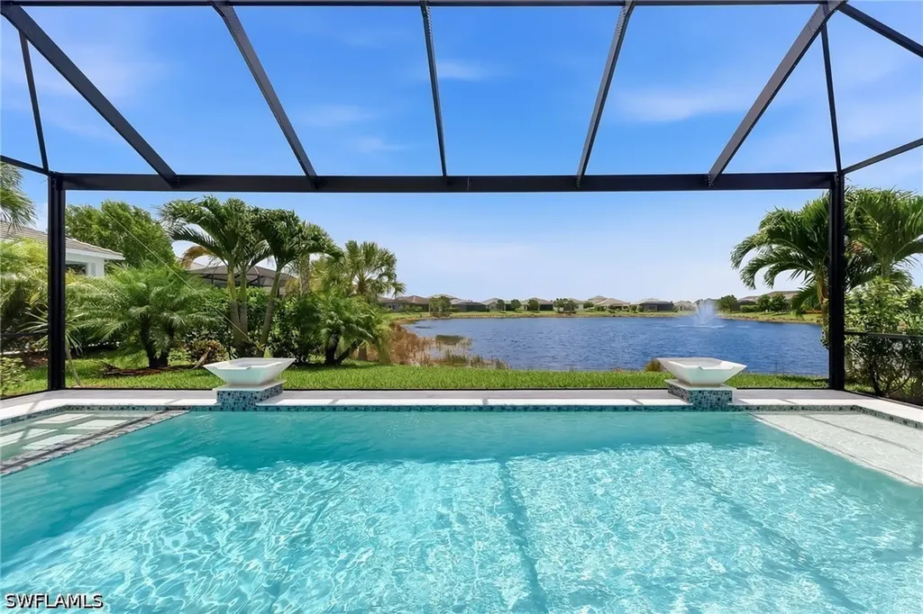 8980 Mustique Lane Naples FL 34114