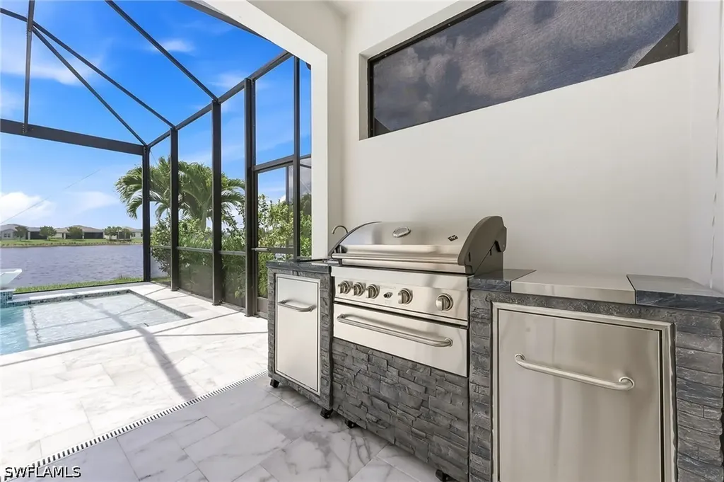 8980 Mustique Lane Naples FL 34114