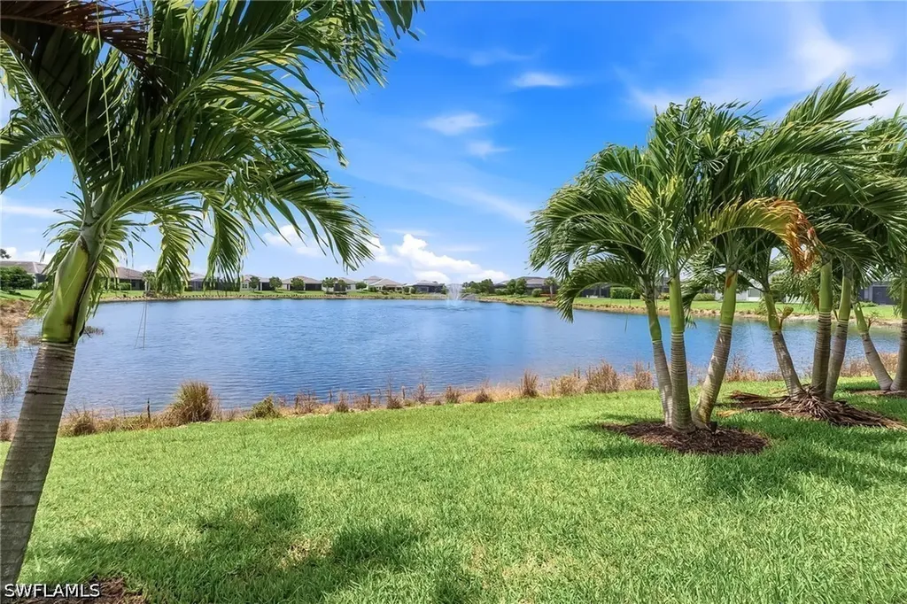 8980 Mustique Lane Naples FL 34114