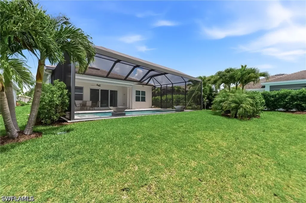 8980 Mustique Lane Naples FL 34114