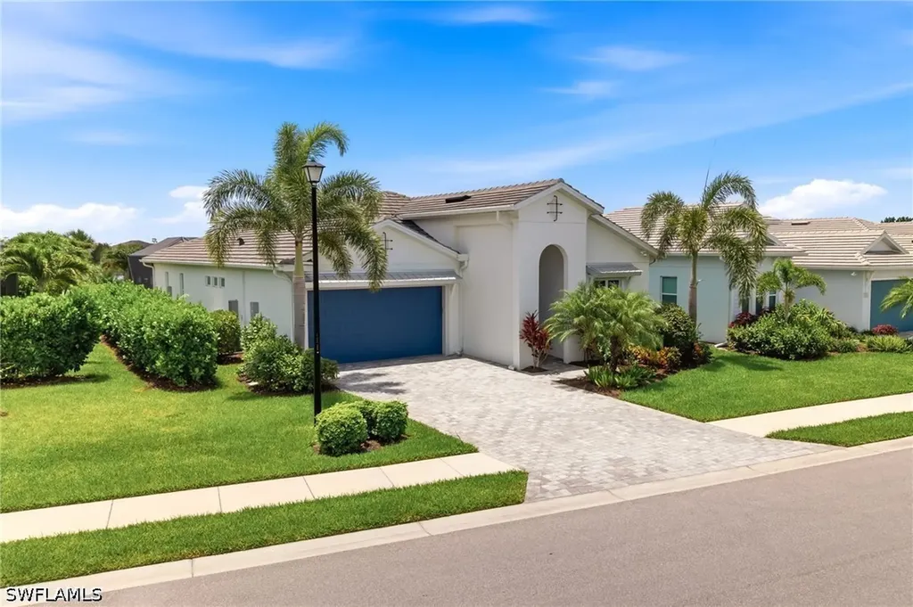 8980 Mustique Lane Naples FL 34114