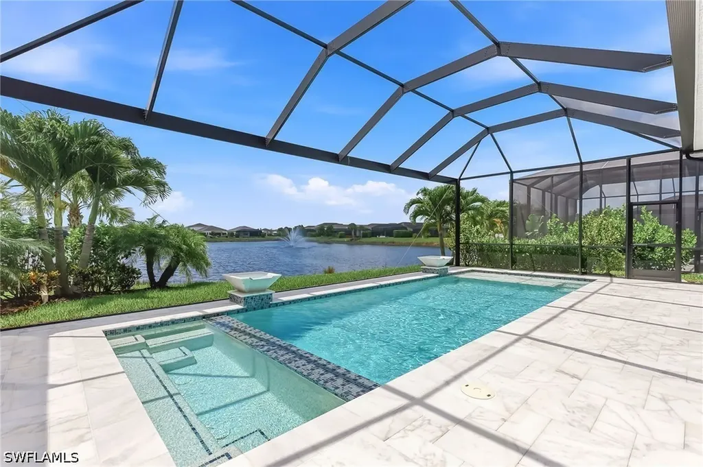 8980 Mustique Lane Naples FL 34114