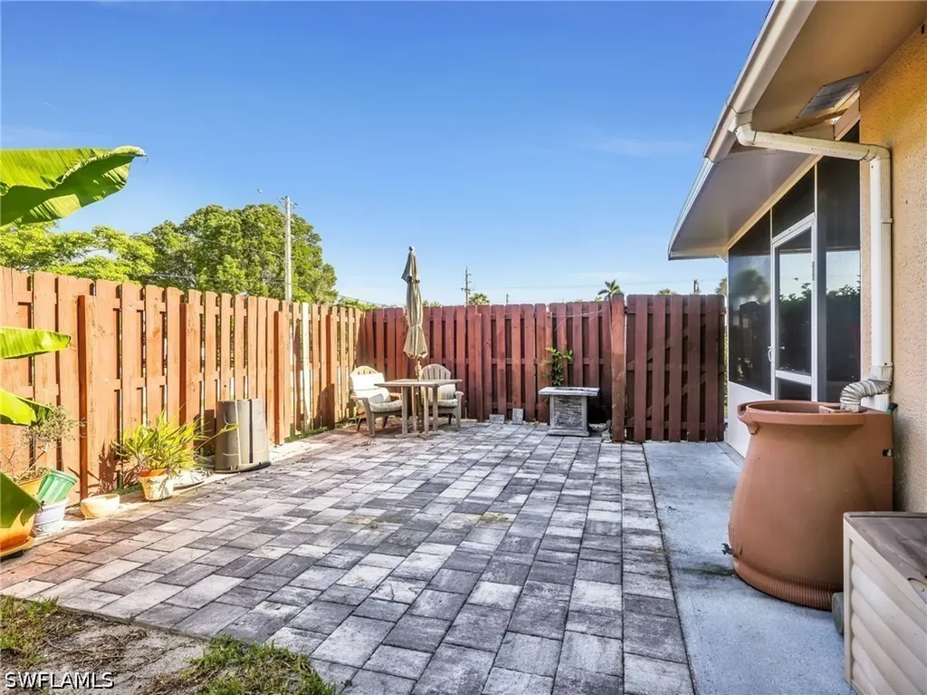 800 102nd Avenue N Naples FL 34108