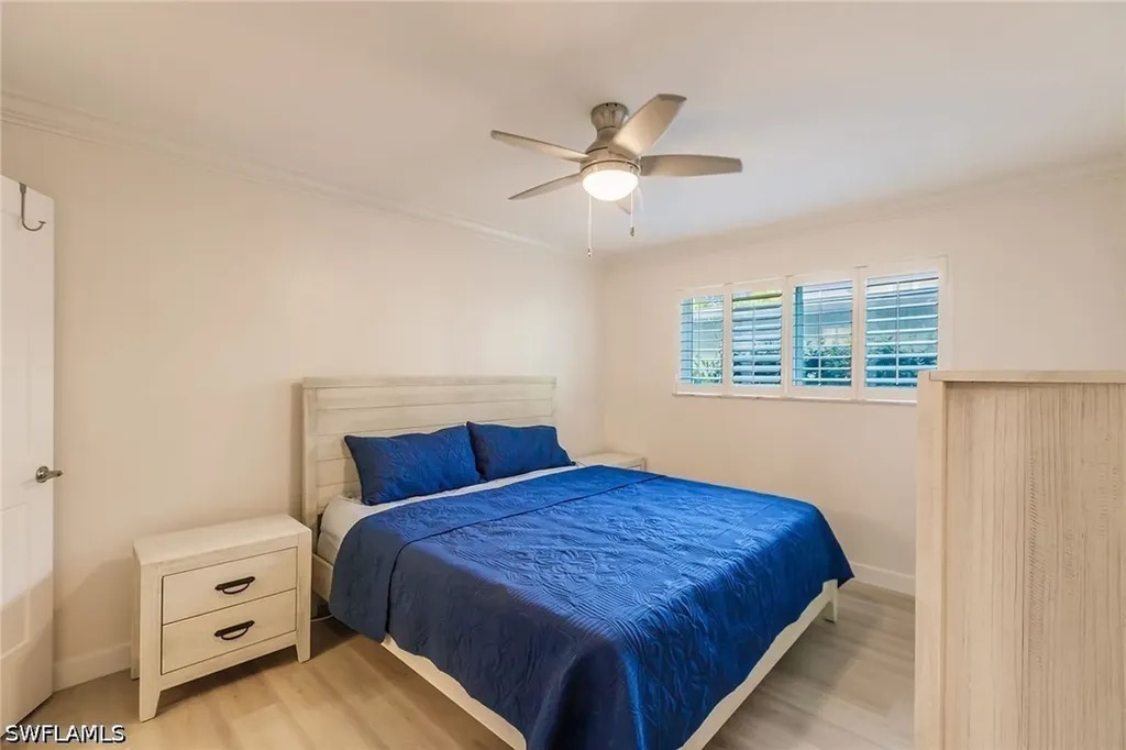 527 Broad Avenue S Naples FL 34102