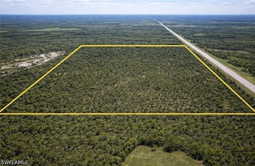 2400 Sr 31 Punta Gorda FL 33982