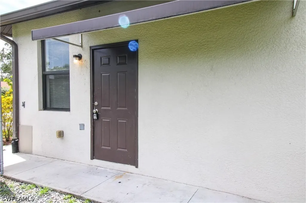 2861 Tropicana Boulevard Naples FL 34116