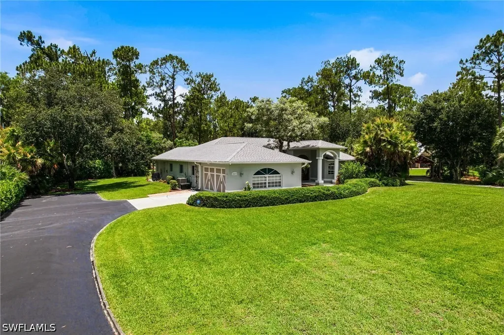 2053 17th Street SW Naples FL 34117